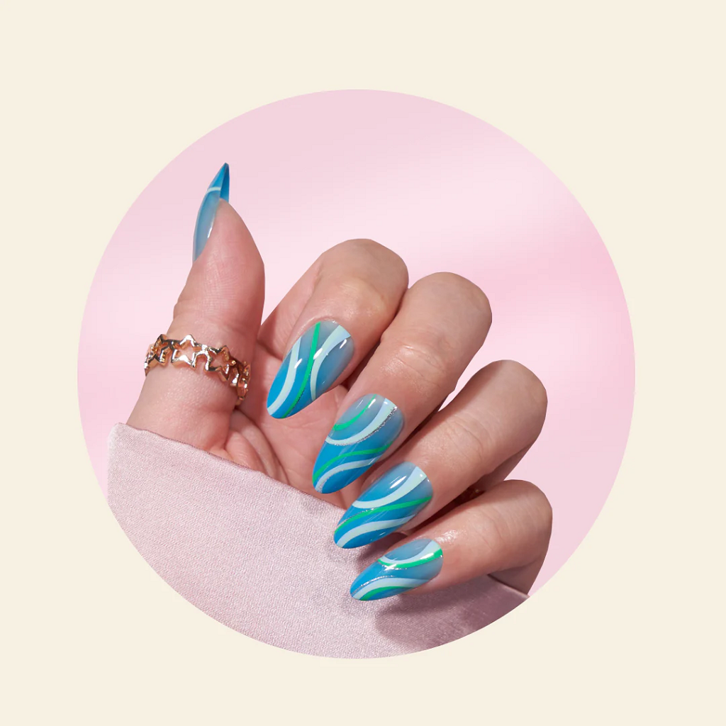 Mitty Soft Gel Press on Nails Dreams