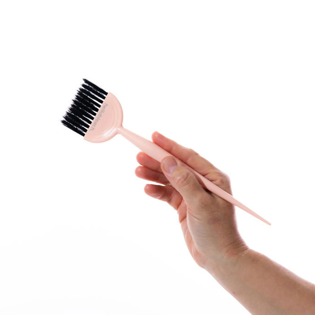 Hello Bleach Medium Tint Brush