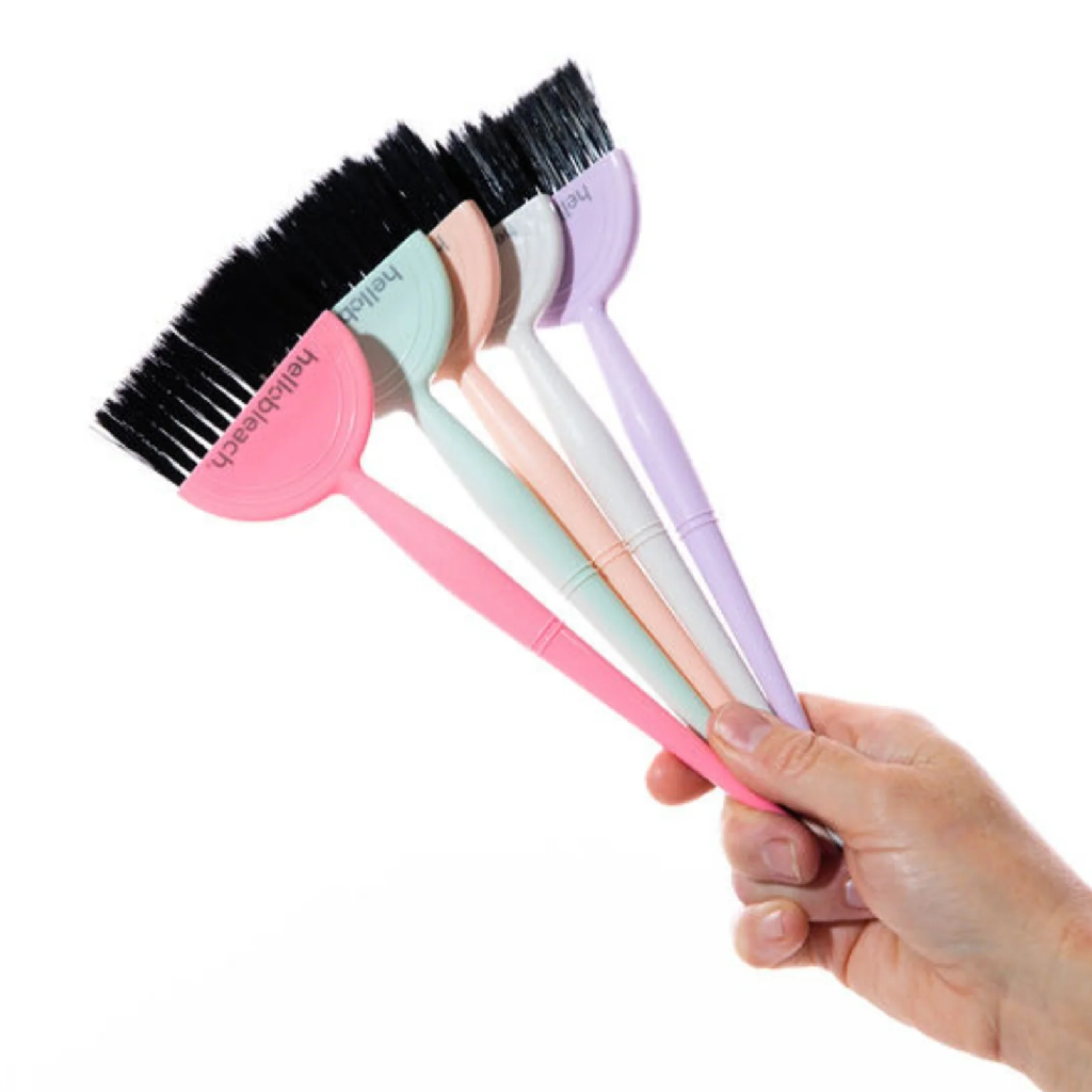 Hello Bleach Small Tint Brush