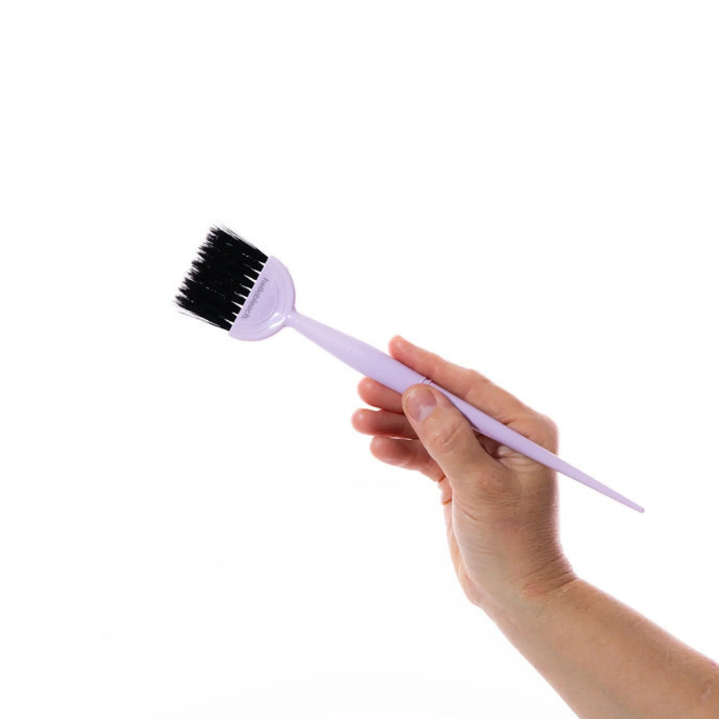 Hello Bleach Small Tint Brush