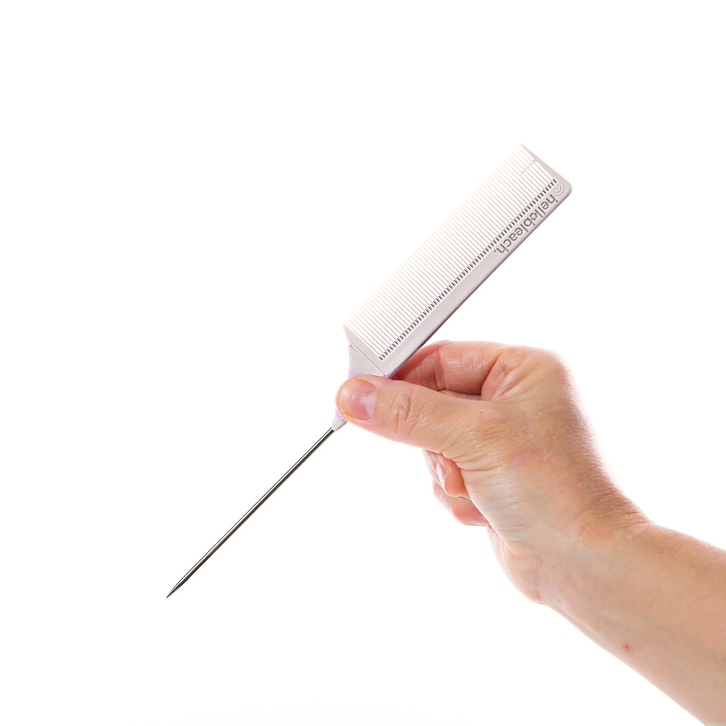 Hello Bleach Metal Tail Comb